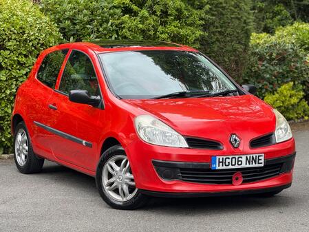 RENAULT CLIO 1.2 16v Extreme